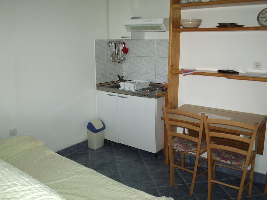 Apartments Holiday Lumbarda Pokoj fotografie